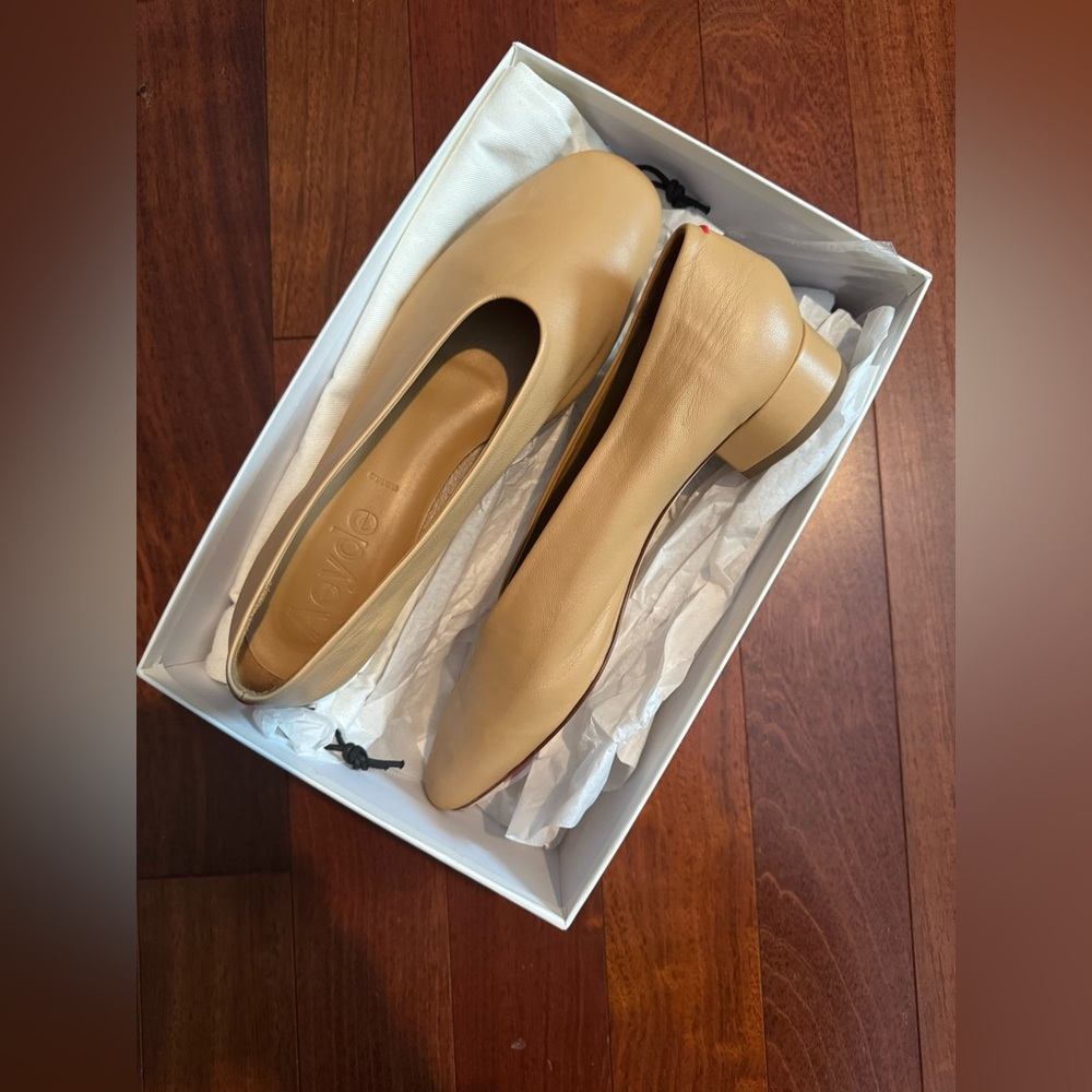 Aeyde Delia Nappa Leather Flats in Chai